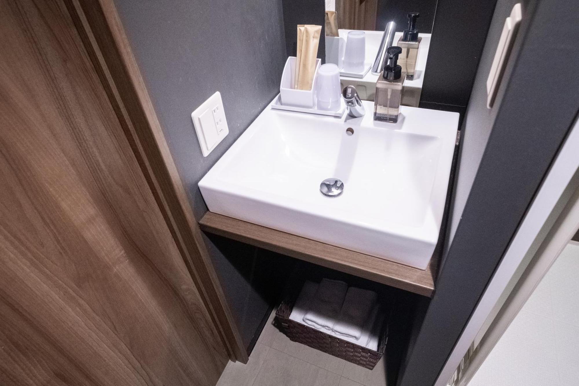 Hotel Wayfarer Shinsaibashi Osaka Habitación foto